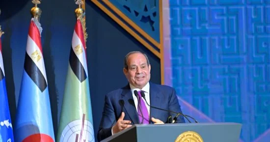 الرئيس السيسى يحذر من تشويه الذاكرة الوطنية