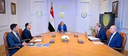 الرئيس السيسي يجتمع برئيس بمدبولي ووزيري البترول والثروة المعدنية والصناعة