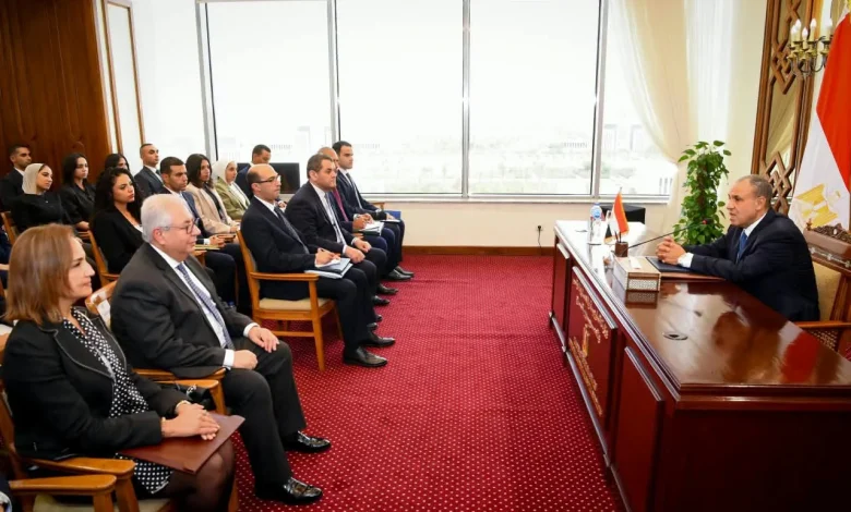 وزير الخارجية يلتقي أعضاء الدفعة ٥٩ من الملحقين الدبلوماسيين المعينين حديثاً
