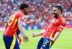 كارفخال يقترب من العودة للملاعب عبر بوابة ميلان 