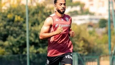بالتنسيق مع المنتخب.. نيس يوضح سبب مغادرة محمد عبد المنعم معسكر الفراعنة