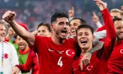 التشكيل الأساسي لمنتخب تركيا في المواجهة المرتقبة أمام إيطاليا 