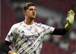 ريال مدريد يحسم موقفه من مستقبل كورتوا بعقد جديد