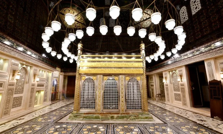 شعائر صلاة الجمعة تقام اليوم من مسجد الحسين