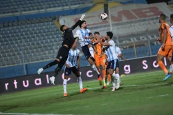بيراميدز يهدم شباك سيراميكا كيلوباترا برباعية في الدوري المصري