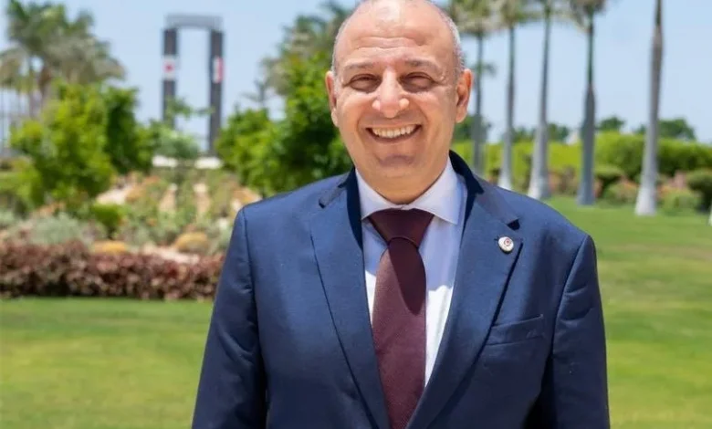 الدكتور أحمد الصباغ رئيس الجامعة المصرية اليابانية للعلوم والتكنولوجيا الدكتور أحمد الصباغ رئيس الجامعة المصرية اليابانية للعلوم والتكنولوجيا