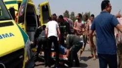 إصابة 14 شخصًا في انقلاب ميكروباص على محور الضبعة الصحراوي