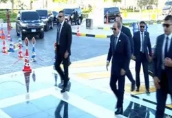 الرئيس السيسي يصل مقر أعمال القمة الأفريقية في العلمين الجديدة