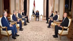الرئيس السيسي يعزز الشراكة الاستراتيجية مع روسيا ويدفع مشروعات التعاون المشترك