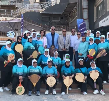السياحة والمصايف بمناسبة شهر اكتوبر الوردي شاطئ ستانلي يستفيل محاربات سرطان الثدي في أحتفالية خاصة