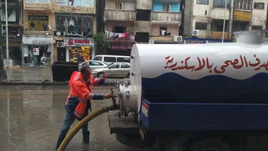 رئيس شركة الصرف الصحي بالإسكندرية نتعامل مع تجمعات مياه الأمطار أولًا بأول لضمان سلامة المواطنين