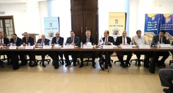 غرفة الإسكندرية تستقبل رئيس مصلحة الجمارك المصرية لبحث تحديات النقل الدولي والتخليص الجمركي
