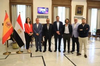 غرفة الإسكندرية تنظم زيارة لوفد اقتصادي من برشلونة لتعزيز التعاون التجاري واللوجستي 