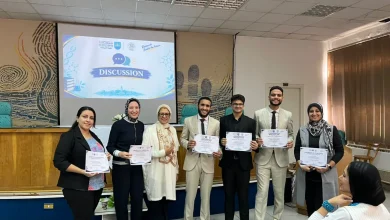 كلية الصيدلة بجامعة الإسكندرية تناقش أبحاث الطلاب في مسابقة البحث العلمي السنوية