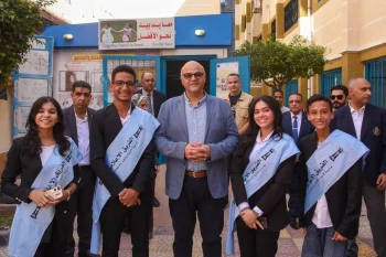 محافظ الإسكندرية يتابع سير الحملة القومية للتطعيم ضد الحصبة الألمانية بمدرسة عزيز اباظة الابتدائية