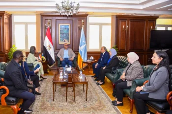 محافظ الإسكندرية يستقبل السكرتير العام للسلطة الدولية لقاع البحار بالأمم المتحدة لبحث حماية السواحل