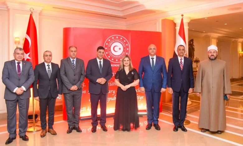 محافظ الإسكندرية يشارك في احتفالية القنصلية التركية بالذكرى الـ103 لإعلان الجمهورية التركية
