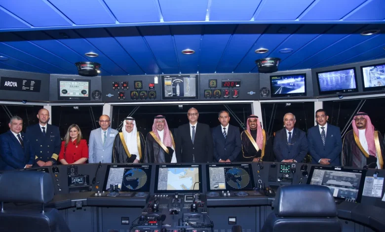 محافظ الإسكندرية يشارك في تدشين مسار سياحي جديد لسفينة أرويا كروز من ميناء الإسكندرية لتعزيز  العلاقات المصرية السعودية