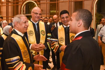 محافظ الإسكندرية يشارك في حفل تخريج 182 طالبًا وطالبة من المدرسة الدولية بالأكاديمية العربية