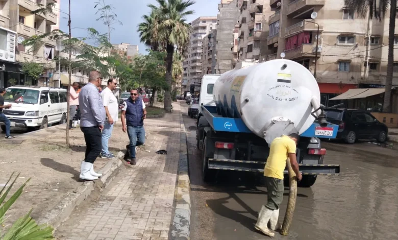محافظ الإسكندرية يوجه بتكثيف التواجد الميداني لمواجهة الأمطار الغزيرة واضطراب الملاحة البحرية