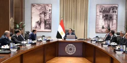 مدبولي يتابع زيادة مخزون السلع الاستراتيجية واستقرار الأسواق