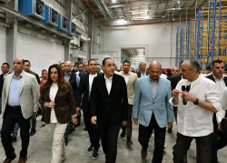 مدبولي يفتتح مستودع السويس الاستراتيجي.. 75 ألف بالت لتعزيز الأمن الغذائي