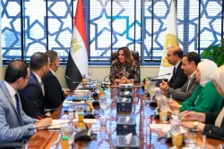 منال عوض تبحث تفعيل منظومة المسؤولية الممتدة لإعادة تدوير المخلفات