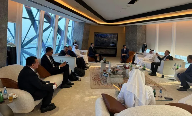 وزير الاستثمار يبحث مع مجموعة المانع القطرية زيادة استثماراتها في مصر