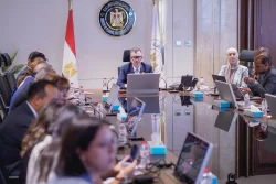 وزير التخطيط يستعرض ملامح برنامج التحول الاقتصادي مع مؤسسات التمويل الدولية
