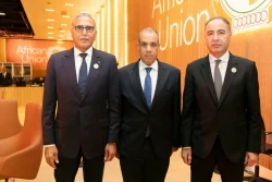 وزير الخارجية يعقد لقاءً ثلاثياً مع نظيريه التشادي والليبي لبحث سبل تعزيز التعاون.