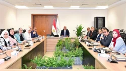 وزير الري يتابع التوسع في تطبيق التوأمة الرقمية للترع