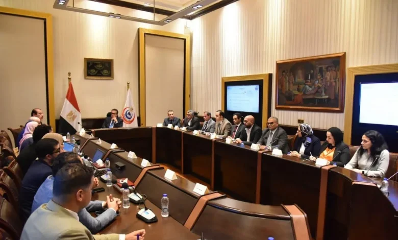 وزير الصحة يبحث دعم الخدمات الطبية في غزة والسودان مع منظمة الصحة العالمية