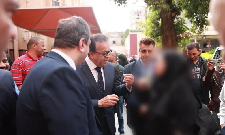 وزير الصحة يتفقد تطوير معهد الرمد ومستشفى الجلاء ويوجه بسرعة تحسين الخدمات الطبية