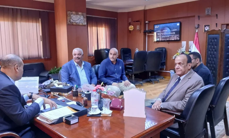  وكيل وزارة الشباب والرياضة بالإسكندرية،يستقبل السياحة والمصايف ومياه الشرب وكرة السلة للتعزيز التعاون